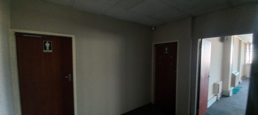 Commercial Property for Sale in Hamilton Free State